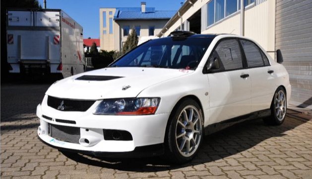 Martin har købt en bil der har kørt rally fra ny og håber at den virker fra start